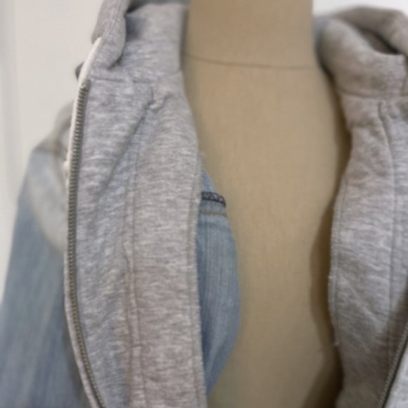 Sun + Stone Light Faded Blue Denim Jean Jacket Mens Acid Wash Trucker Streetwear - Picture 4 of 14